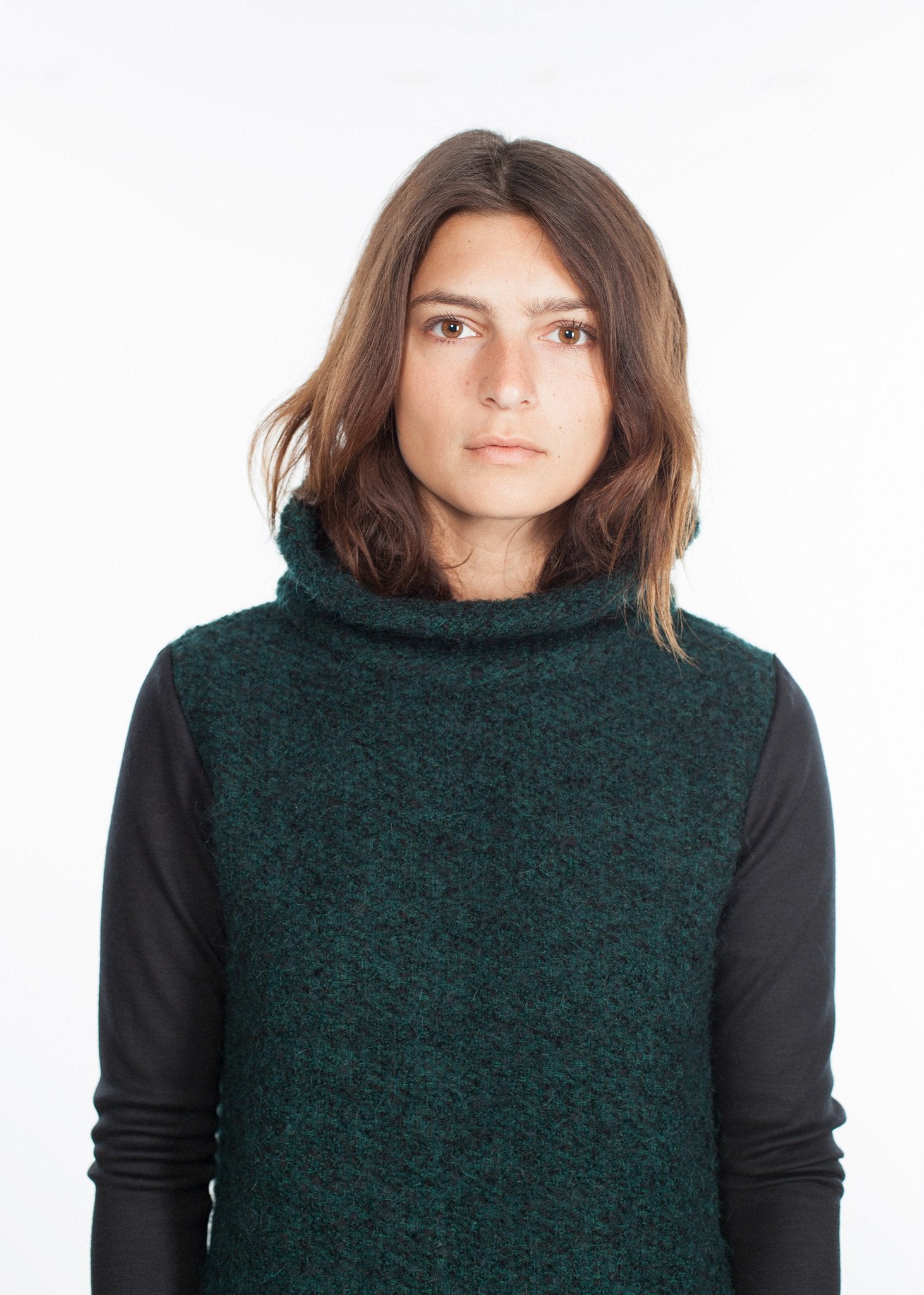 Boucle Turtle Neck in Green/Black - DrakeJack