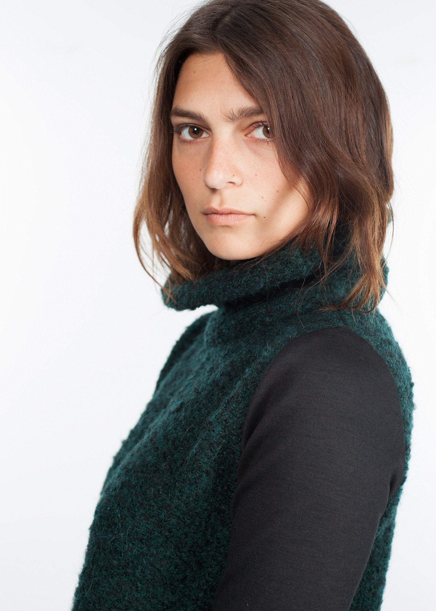 Boucle Turtle Neck in Green/Black - DrakeJack