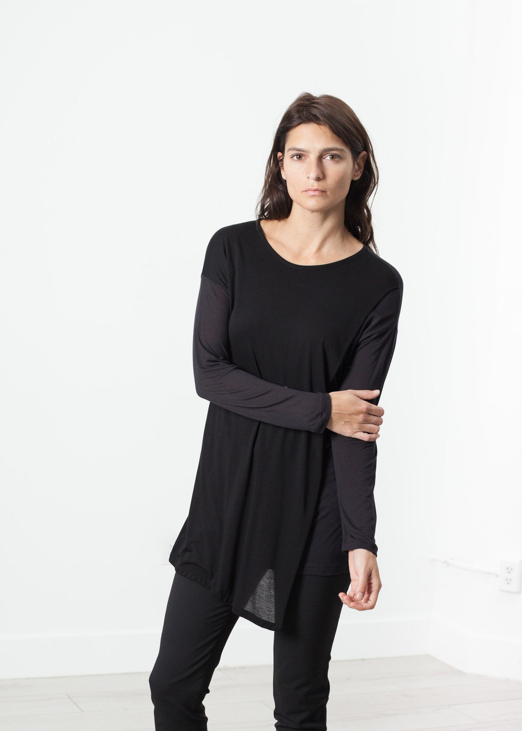 Laurier Tee in Black/Navy - DrakeJack