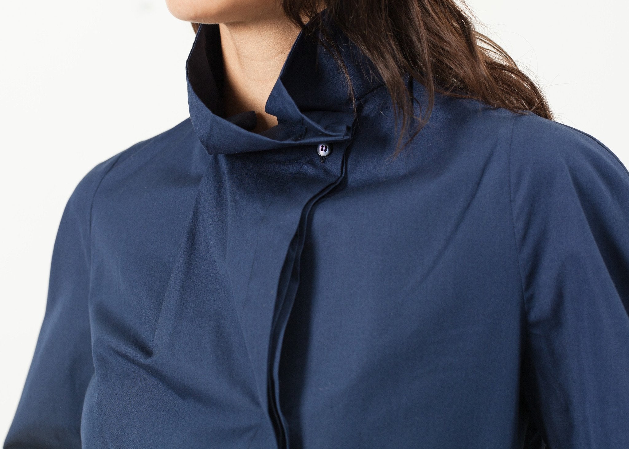 Full Collar Poplin Blouse in Navy - DrakeJack