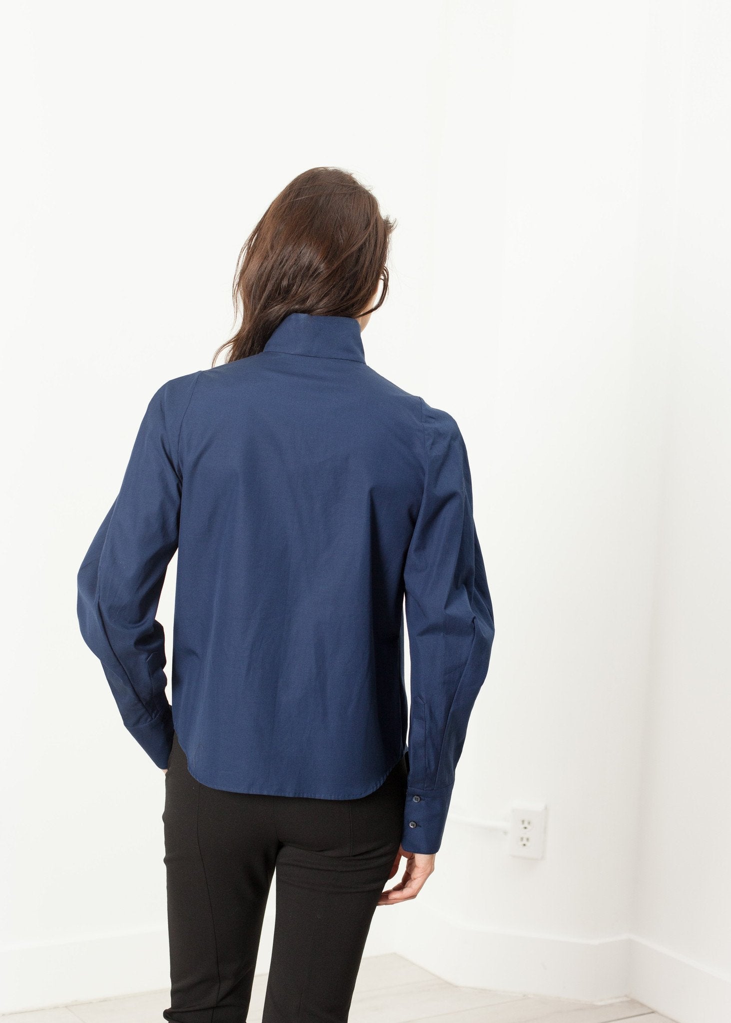 Full Collar Poplin Blouse in Navy - DrakeJack