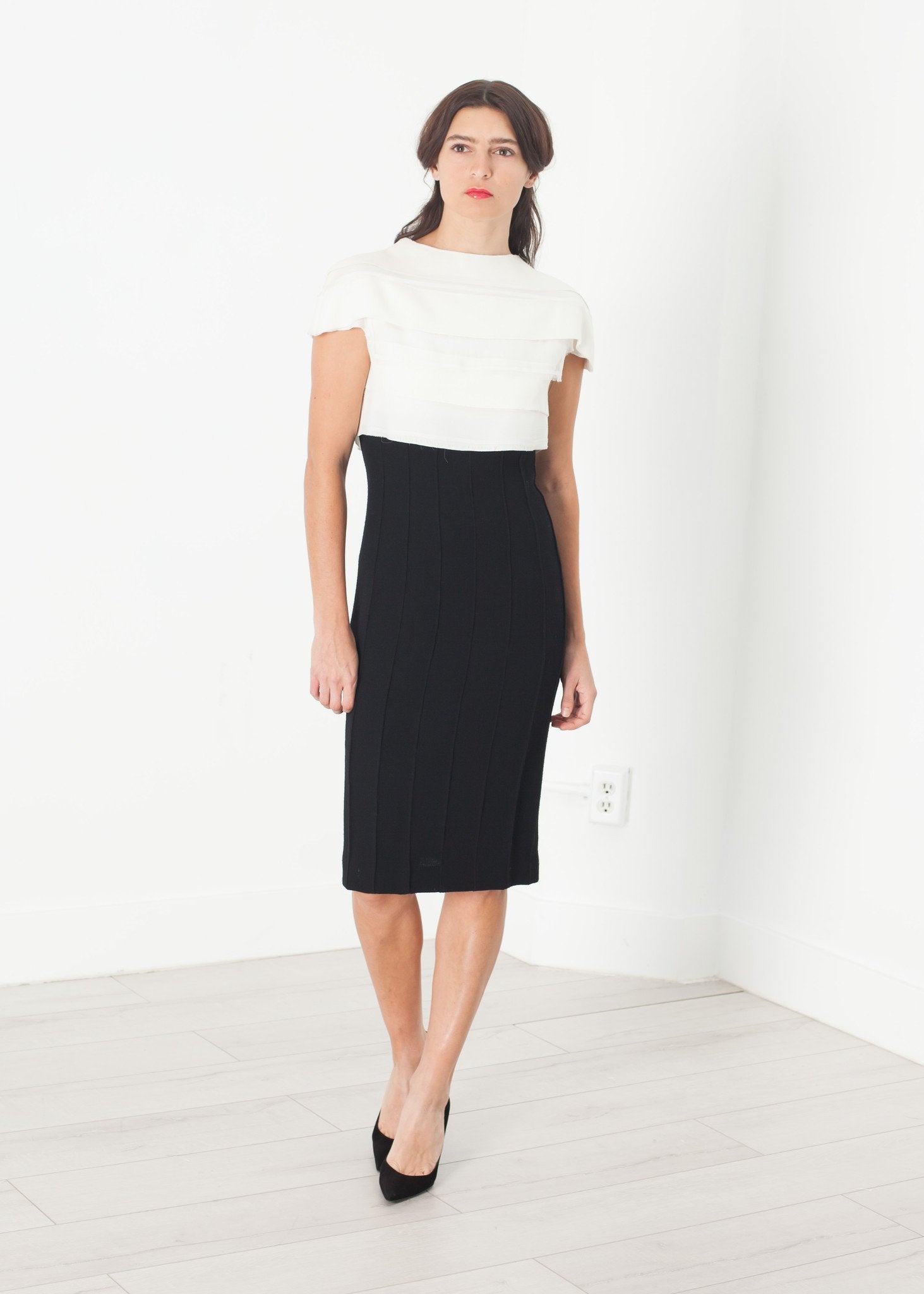 Layered Contrast Dress in Cream/Black - DrakeJack