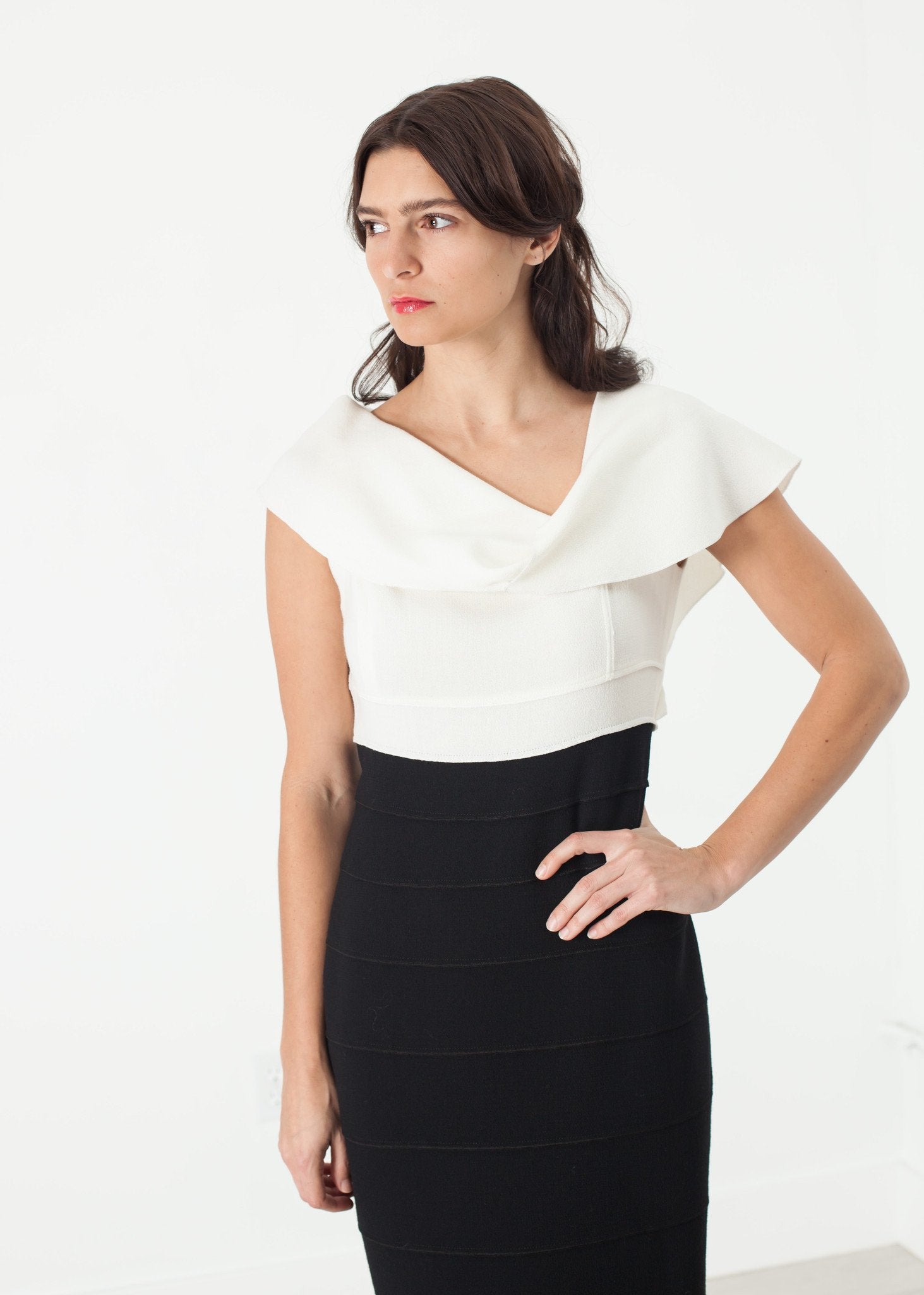 Asymmetric Dress in Cream/Black - DrakeJack