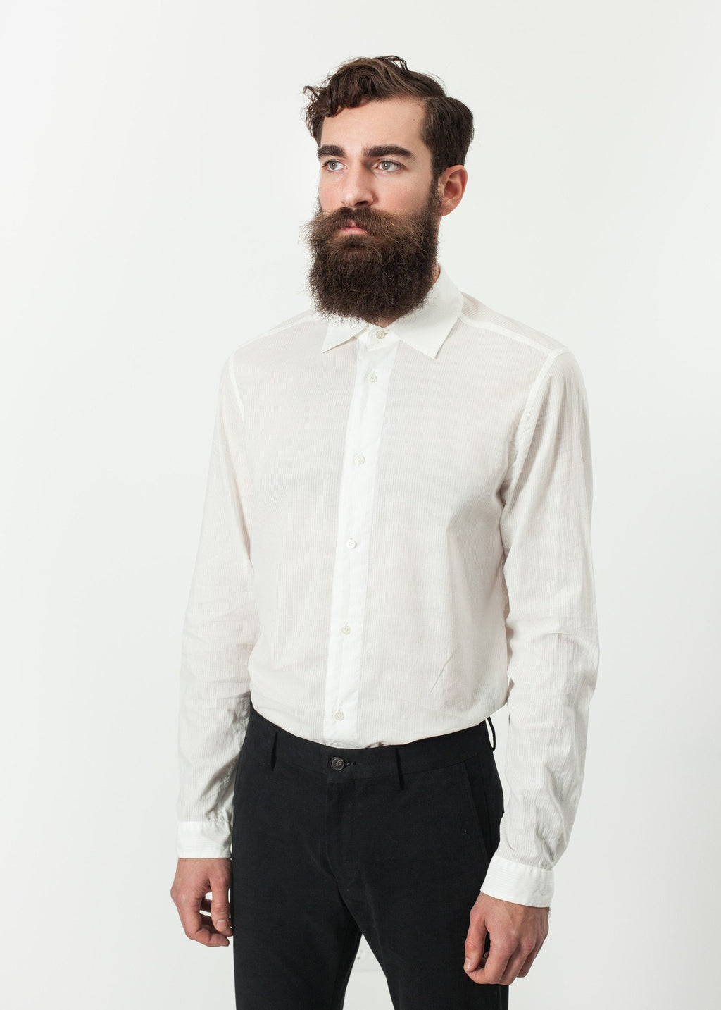 Hempel Shirt in White - DrakeJack